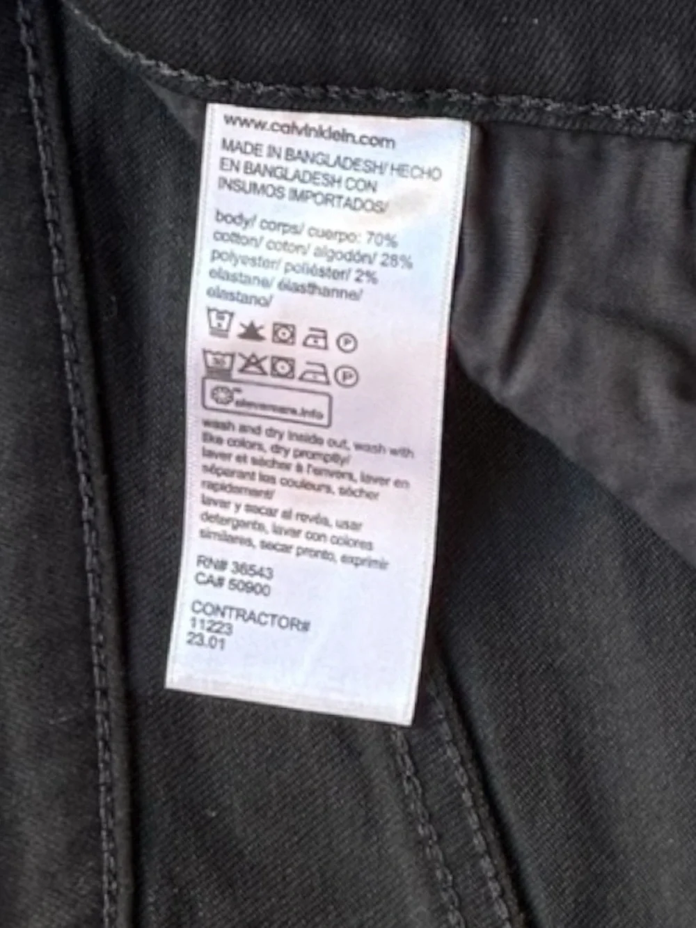 Calvin Klein Jeans Slim Straight Fit Black Jeans NWT Men’s 38x32